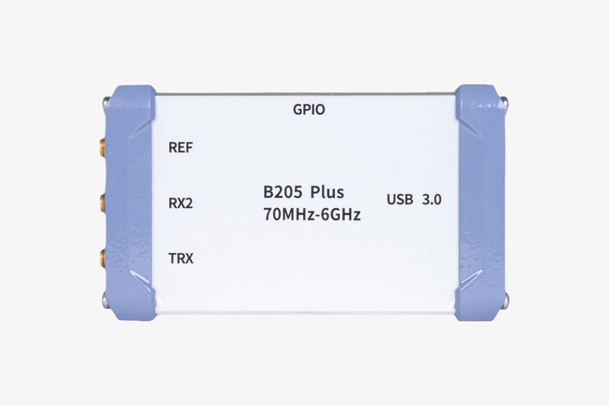 B205 Plus——小尺寸工业级全双工软件无线电平台