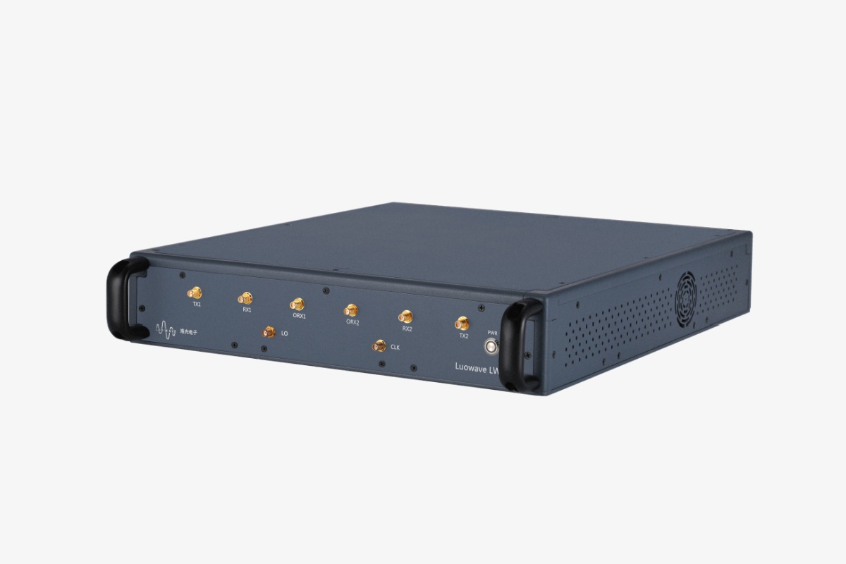  Luowave LW320——双通道高性能通用软件无线电相参设备